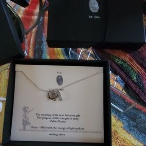 Necklace sterling silver gorgous